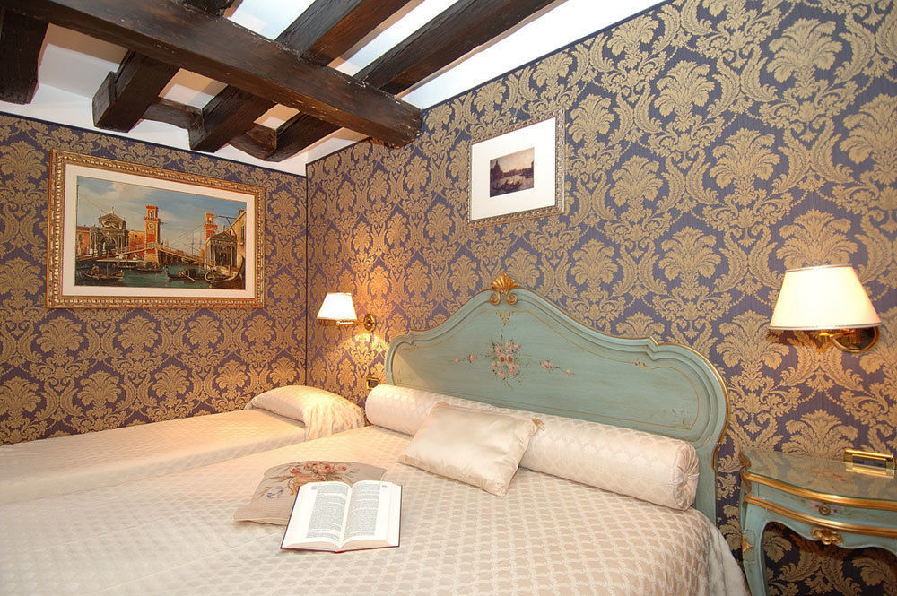 Ca' Della Loggia Bed and Breakfast Venetië Buitenkant foto